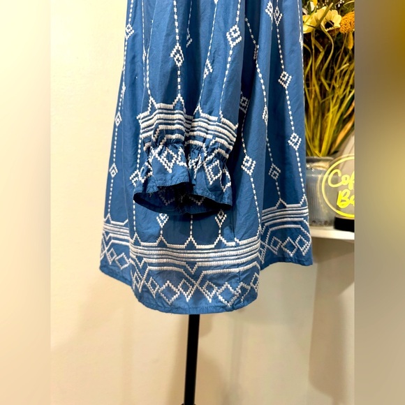 Umgee Boho Chic Embroidered Tie Front Ruffled 3/4 Sleeve Blouse size Small USA - Picture 3 of 9